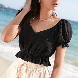 SHEIN Women’s Sweetheart Neck Ruffle Hem Crop Blouse in Black